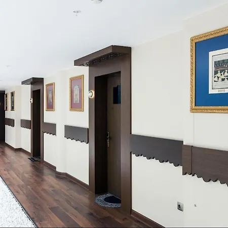 Falcon Palas Otel Istanbul Exterior photo